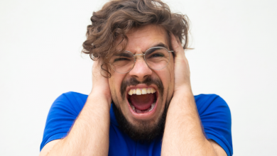 Panik Atak İçin Psikoloğa mı Gidilmeli, Yoksa Psikiyatriye mi?