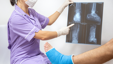 Ayak Bileği Burkulması İçin Ne Yapılmalı? Evde Ayak Bileği Burkulması Tedavisi