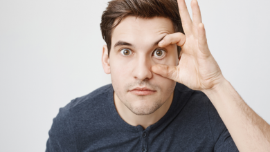 Göz Seğirmesi Neden Olur? Ne Anlama Gelir?